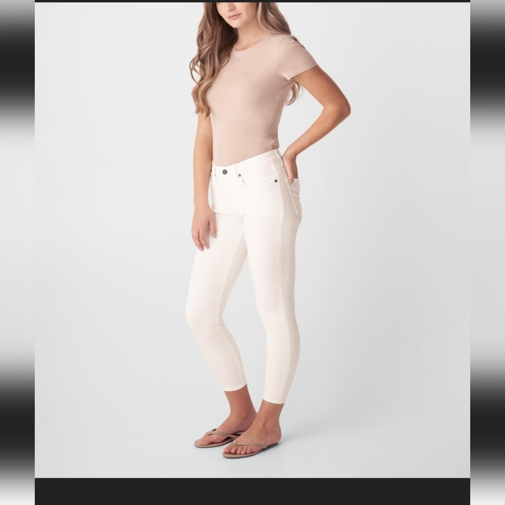 Womens Silver Jeans Co. Most Wanted Mid Rise Ankle Jeans Off White W31/L27